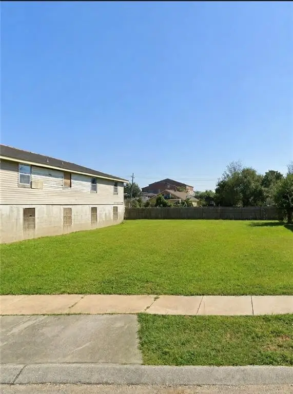 1415 Tricou Street, New Orleans, LA 70117