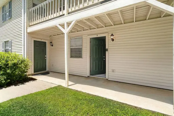713 Heavens Drive #2, Mandeville, LA 70471
