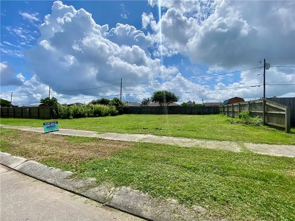 3701 Mumphrey Road, Chalmette, LA 70043 - #1