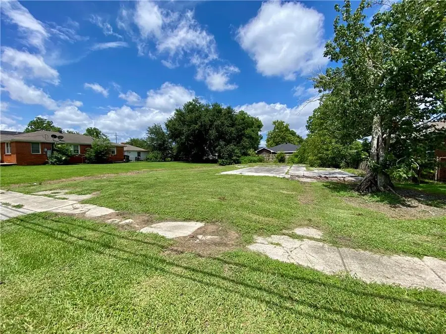 2120 Aycock Drive, Arabi, LA 70032 - #3