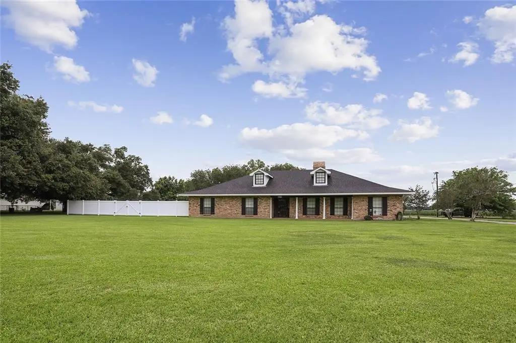 105 Highway 1000 Highway, Belle Rose, LA 70341 - #1