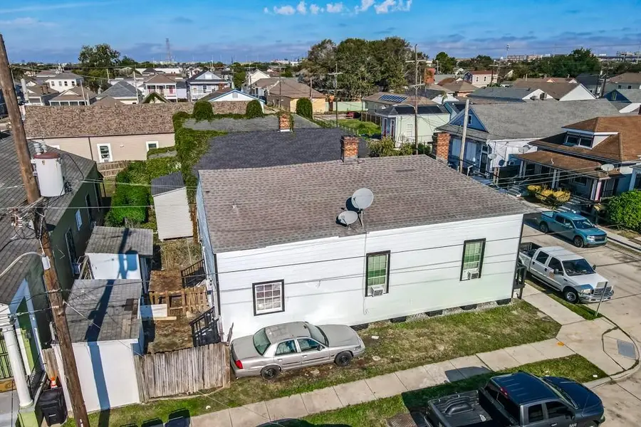2600 02 1st Street, New Orleans, LA 70113 - #3