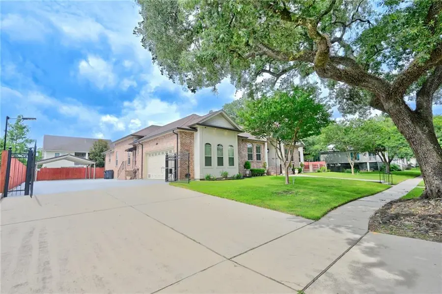 1464 Burbank Drive, New Orleans, LA 70122 - #3