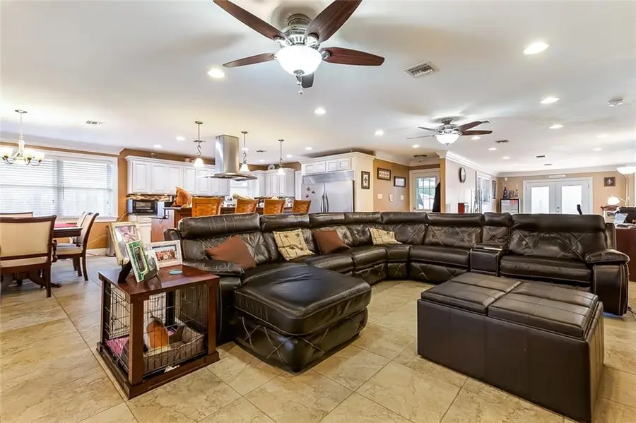 2709 Jean Lafitte Parkway, Chalmette, LA 70043 - #3