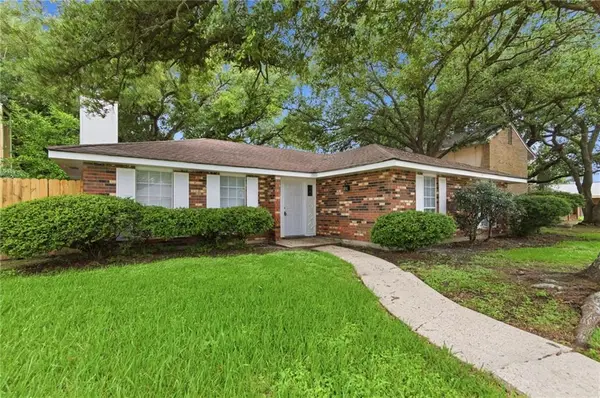 7920 Branch Drive, New Orleans, LA 70128