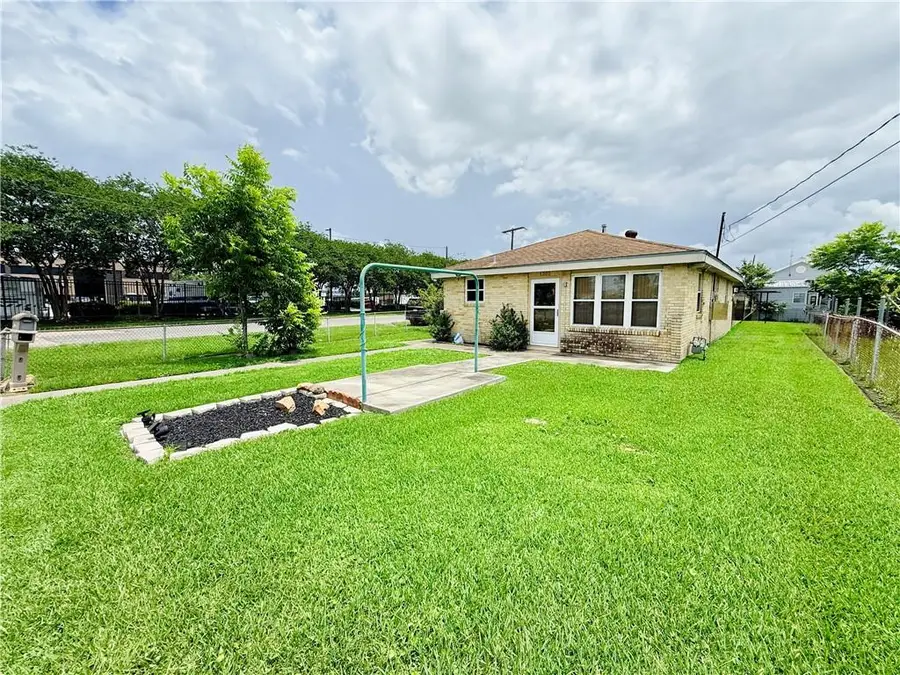 1301 Avenue C Avenue, Marrero, LA 70072 - #2