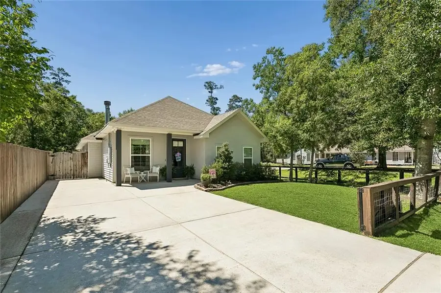 716 Lambert Street, Mandeville, LA 70448 - #2