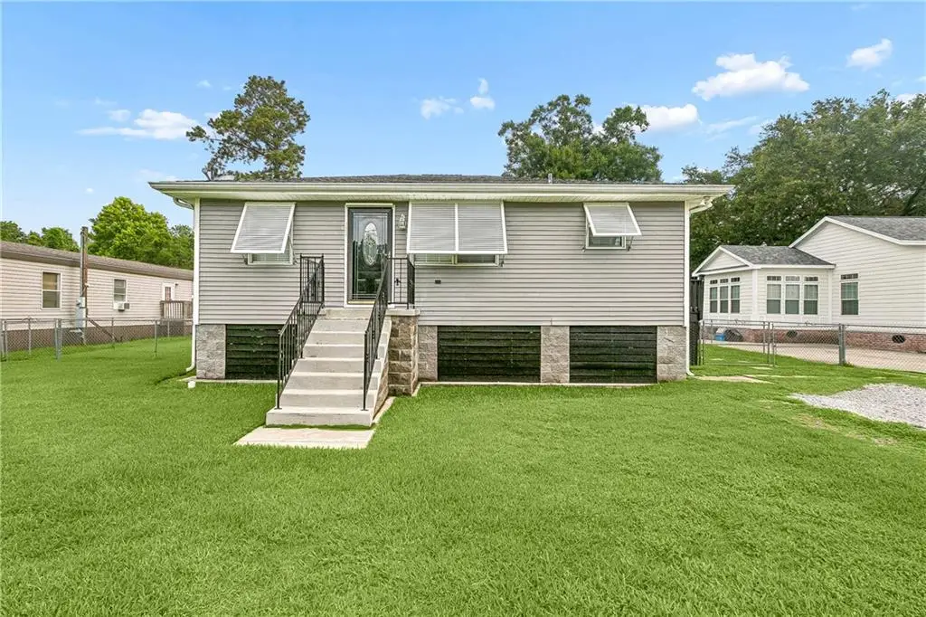 2920 Farmsite Road, Violet, LA 70092 - #1