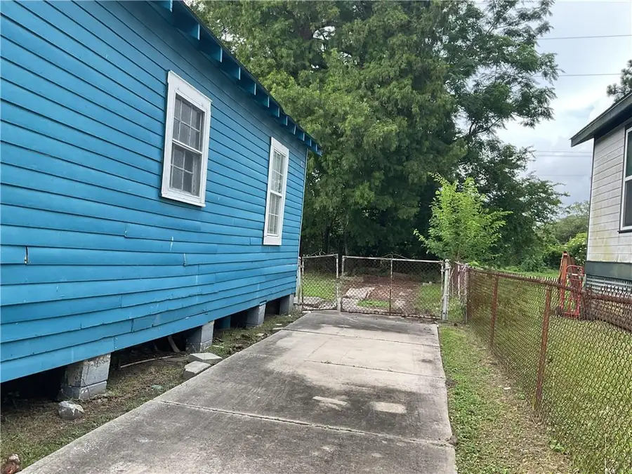 5109 Eastern Street, New Orleans, LA 70122 - #2