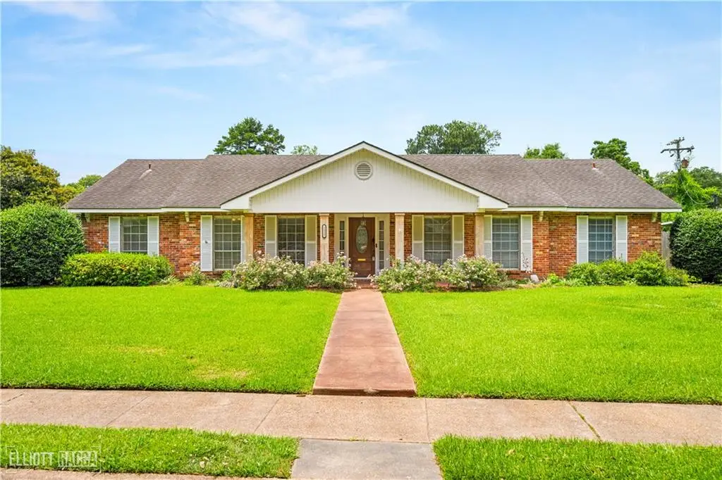1112 Canterbury Drive, Alexandria, LA 71303 - #1