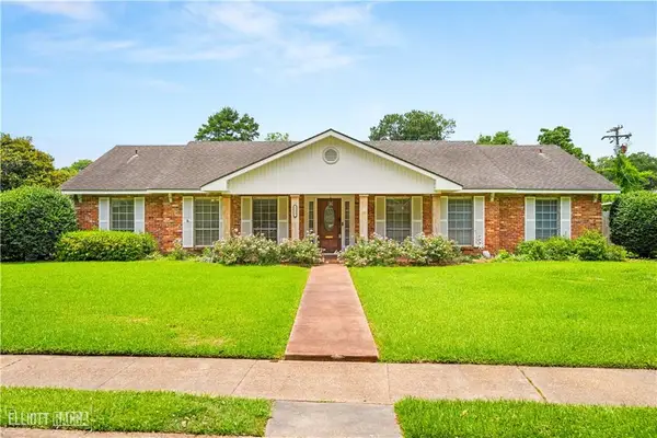 1112 Canterbury Drive, Alexandria, LA 71303