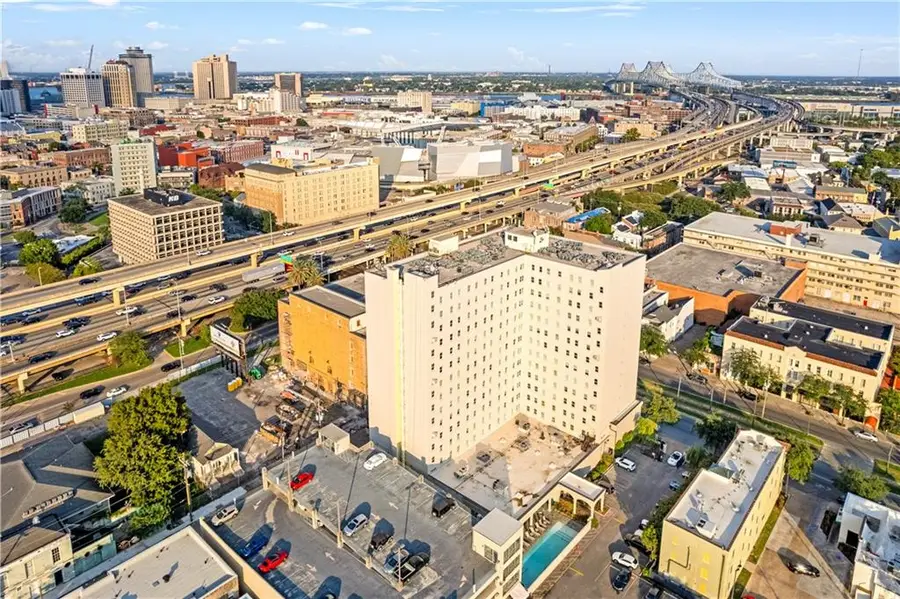 1205 St Charles Avenue #1015, New Orleans, LA 70130 - #2