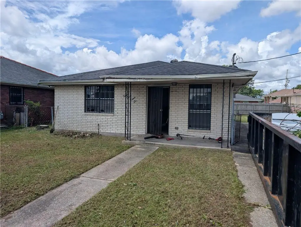 7726 Vanderkloot Avenue, New Orleans, LA 70127 - #1