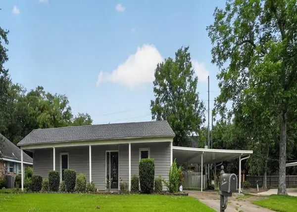 218 Ormond Oaks Drive, Destrehan, LA 70047