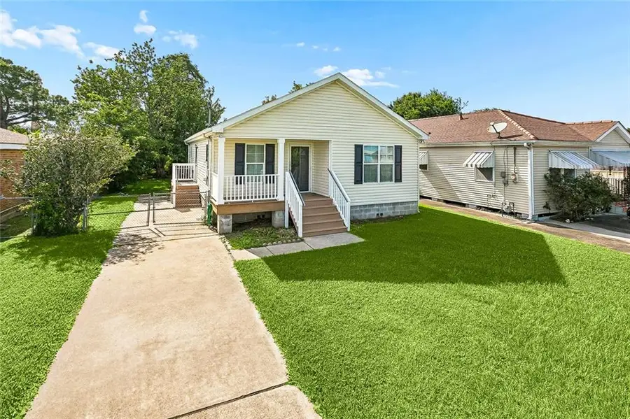 2202 Stander Place, Chalmette, LA 70043 - #2