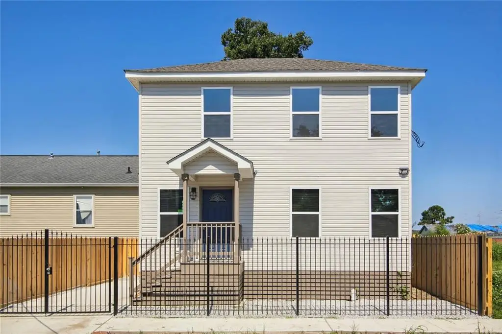 2421 S Roman Street, New Orleans, LA 70125 - #1