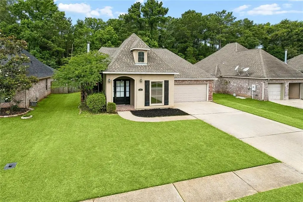 397 S Brown Thrasher Loop, Madisonville, LA 70447 - #1