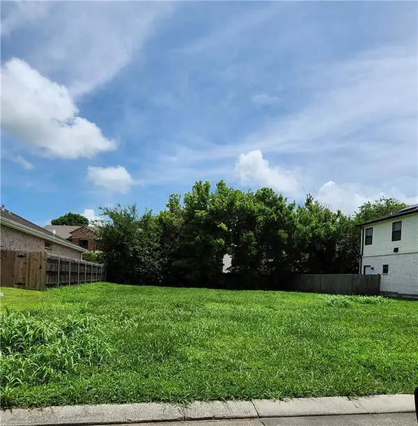 12520 Carmel Place, New Orleans, LA 70128