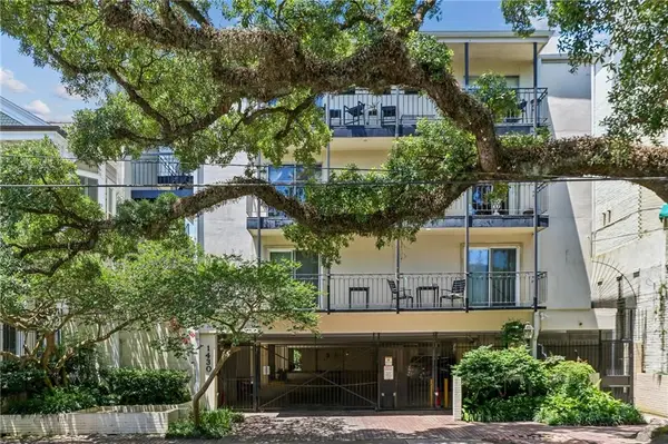 1430 Jackson Avenue #402, New Orleans, LA 70130