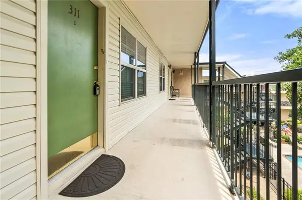 2732 Whitney Place #311, Metairie, LA 70002