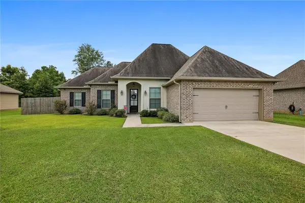137 Marionbelle Drive, Ponchatoula, LA 70454
