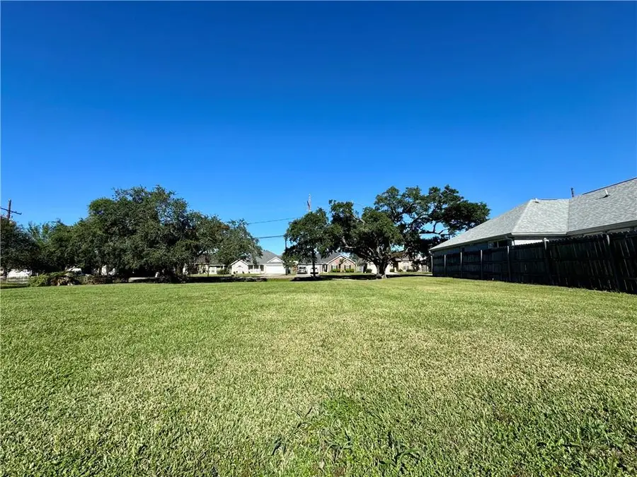 3053 Behrman Highway, New Orleans, LA 70114 - #2
