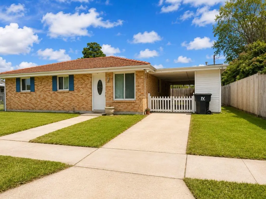 2400 Volpe Street, Chalmette, LA 70043 - #1