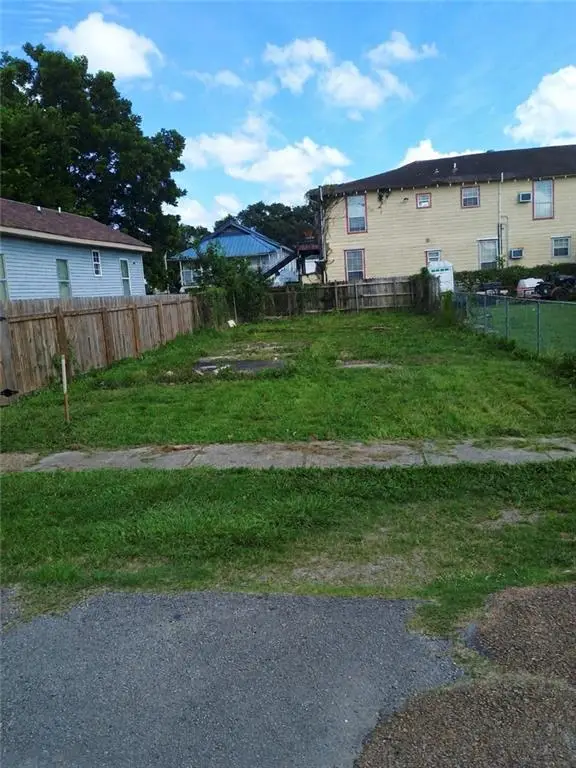 2622 S Miro Street, New Orleans, LA 70125