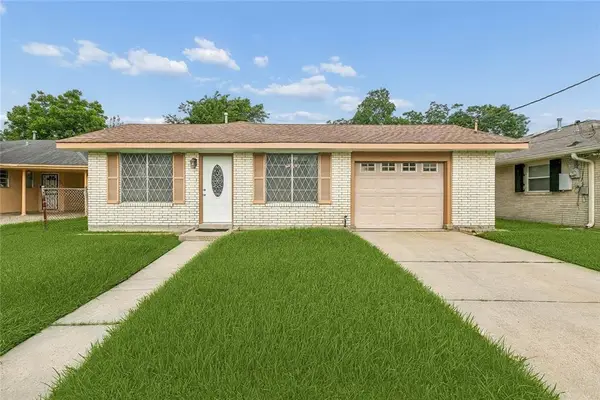 7350 Hansbrough Avenue, New Orleans, LA 70127