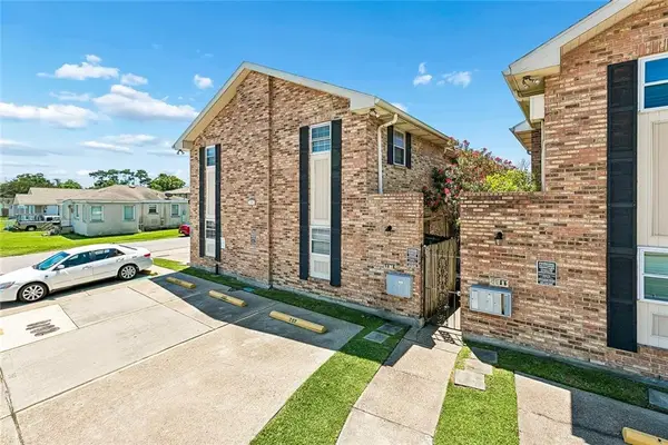 600 N Clearview Parkway #102, Metairie, LA 70001