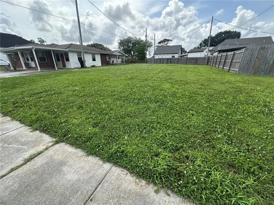 416 Norton Avenue, Arabi, LA 70032 - #3