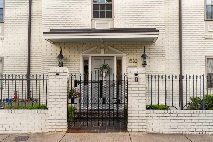 1532 St Andrew Street #202, New Orleans, LA 70130 - #3