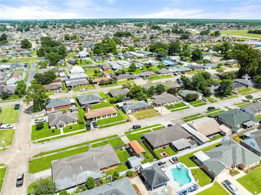 1213 Kenny Drive, Westwego, LA 70094 - #3