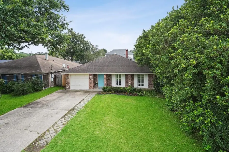 635 Little Farms Avenue, River Ridge, LA 70123 - #2