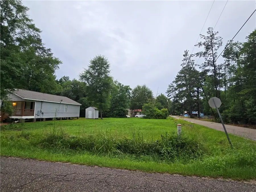 72357 Rose Street, Covington, LA 70435 - #2