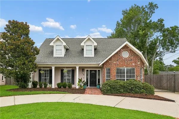708 Moss Lane, River Ridge, LA 70123