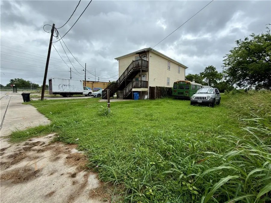2633 Desire Street, New Orleans, LA 70117 - #3