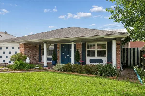2621 Veronica Drive, Chalmette, LA 70043