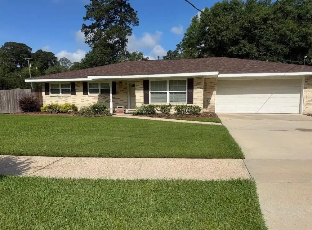 2131 Park Drive, Slidell, LA 70458 - #1