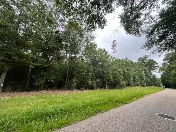 Marie Street, Lacombe, LA 70445