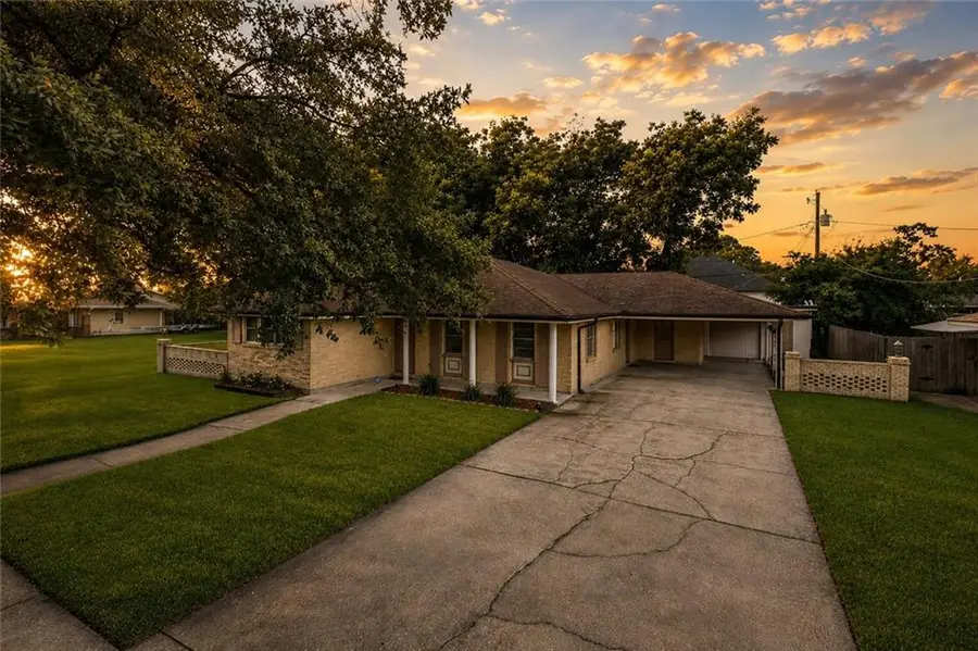 26 W Carmack Drive, Chalmette, LA 70043 - #2