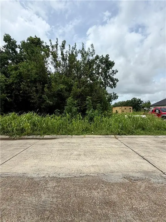 6118 Shirley Taylor Street, New Orleans, LA 70117 - #3