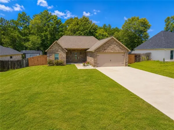 4477 Hathern Drive, Pineville, LA 71360