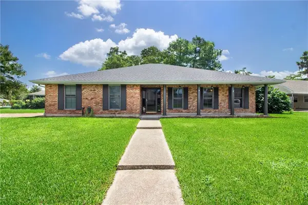 16 Parlange Drive, Destrehan, LA 70047