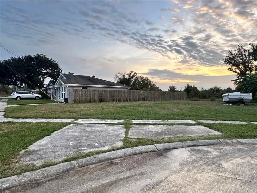 2605 Shannon Drive, Violet, LA 70092 - #3