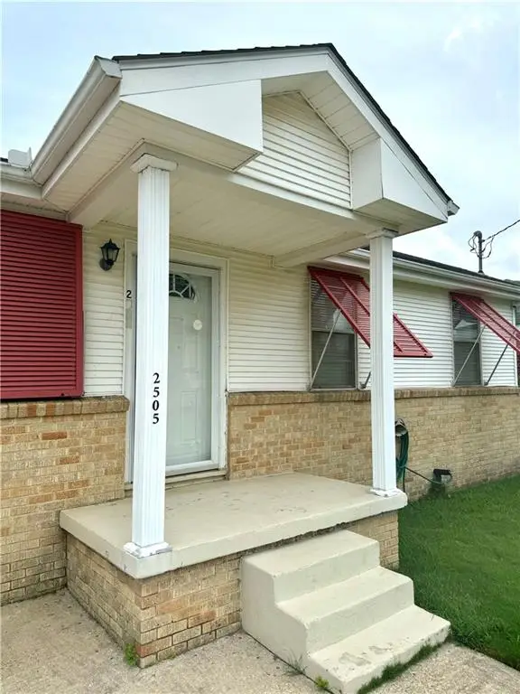 2505 Culotta Street, Chalmette, LA 70043 - #3