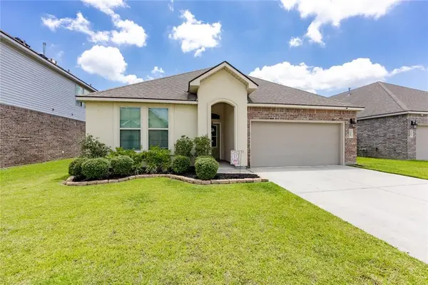 7546 Scarlet Oak Drive, Gonzales, LA 70737