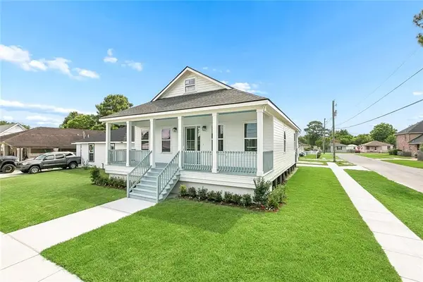 4824 Army Street, Metairie, LA 70001