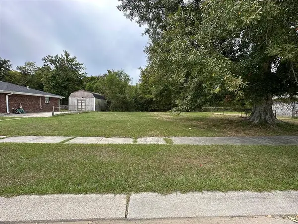 1880 Sugar Mill Drive, St Bernard, LA 70085