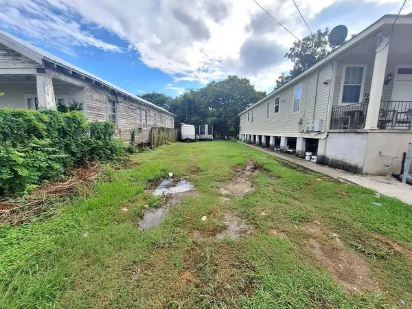3928 Erato Street, New Orleans, LA 70125